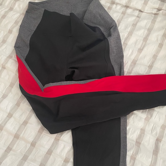 Lululemon Leggings - Picture 4 of 5